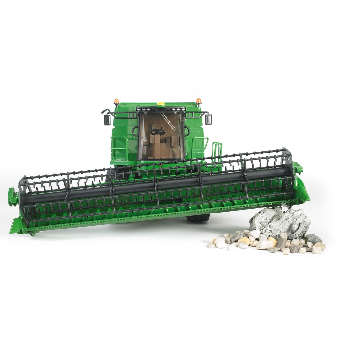 Kombajn John Deere T670i Bruder