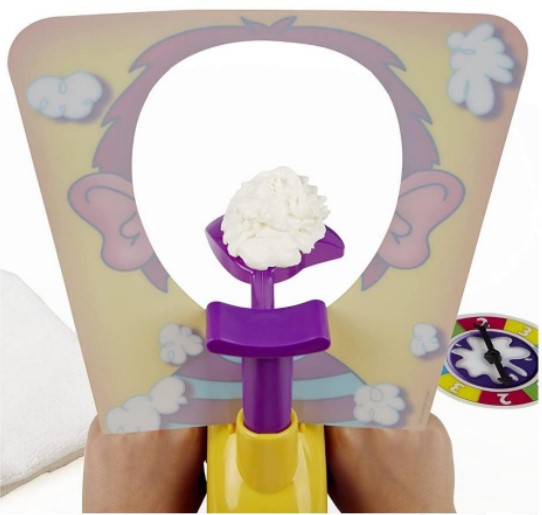 Društvena igra PAZI, PITA! (Pie Face)